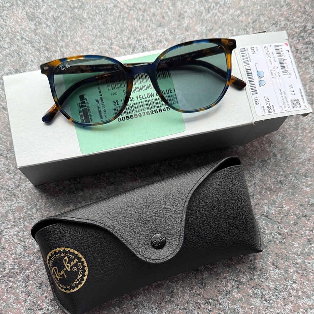 Ray-Ban Blue and Brown Sunglasses rb2197